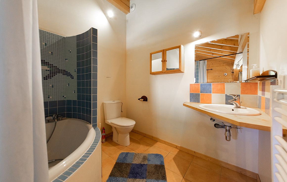 Morzine farmhouse for sale