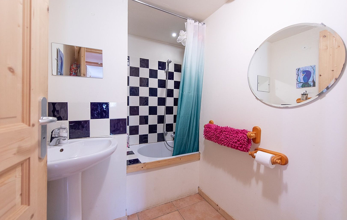 Morzine farmhouse for sale