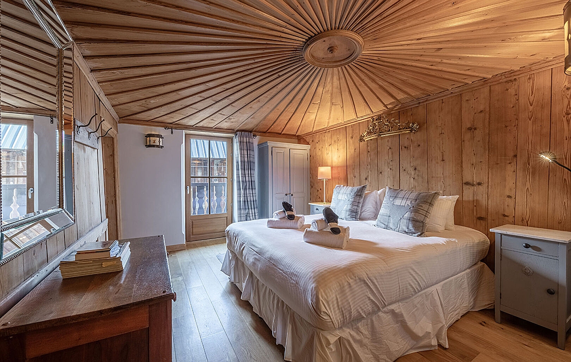 Morzine farmhouse for sale