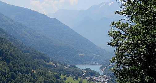Vaujany, Isere, Rhone Alpes