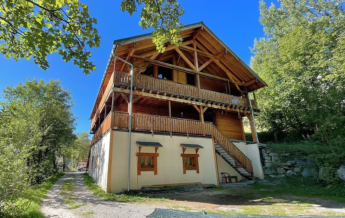 7 bedroom apartment for sale in St Sorlin d'Arves