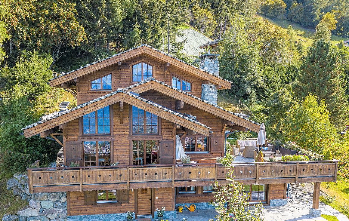 The luxury chalet for sale